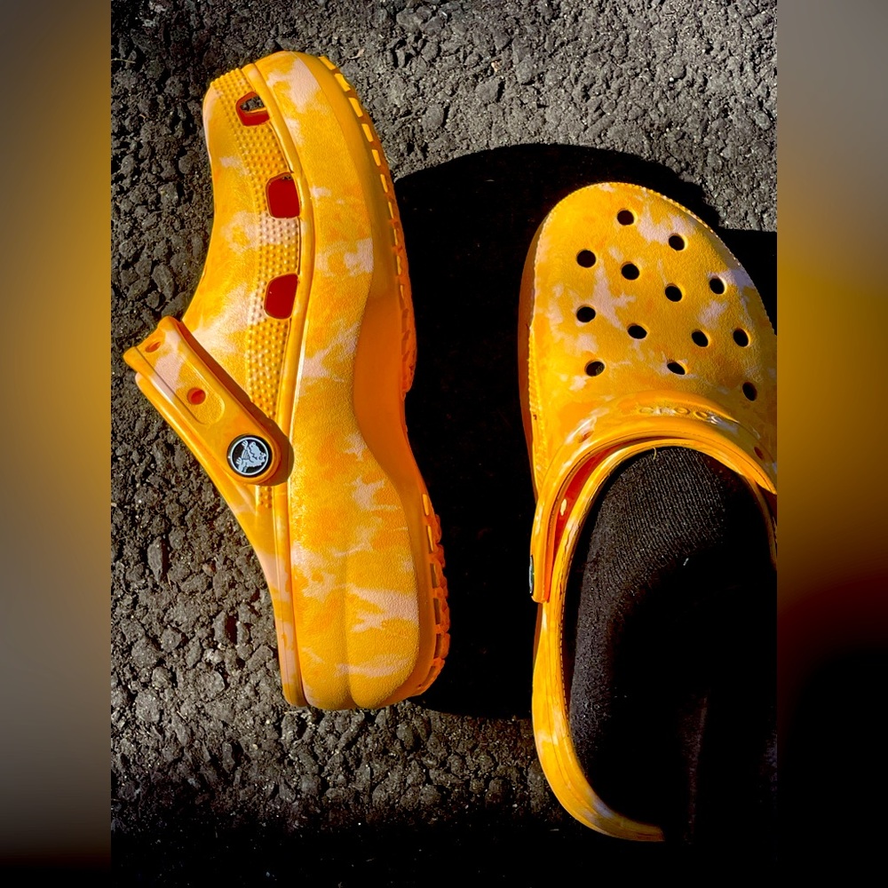 CROCS ORANGE/WHITE CREAMSICLE